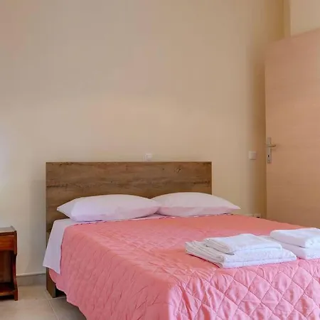 Apartment Poulades Villa, Corfu *