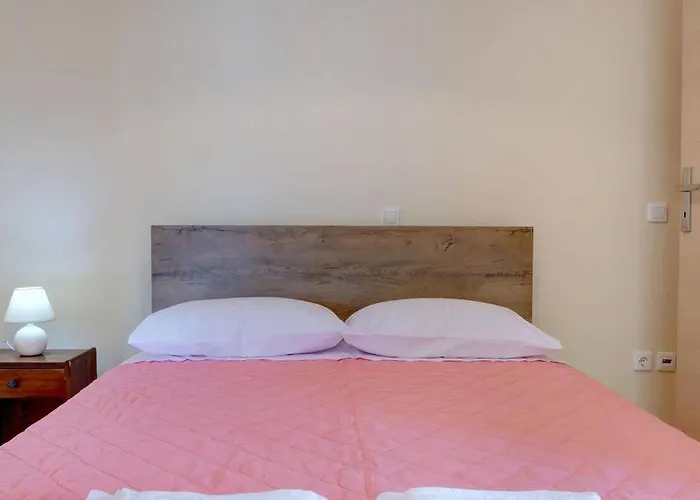 Apartment Poulades Villa, Corfu